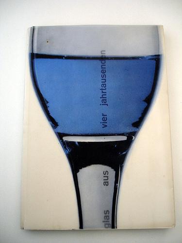 Glas aus vier jahrtausenden – 1956 par insect54