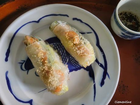 Rouleaux de printemps aux crevettes, concombre, avocat et basilic Rouleaux de printemps aux crevettes, concombre, avocat et basilic