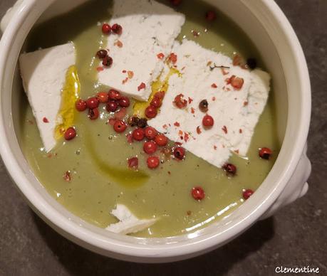 Velouté de fèves à la ricotta salée Velouté de fèves à la ricotta salée