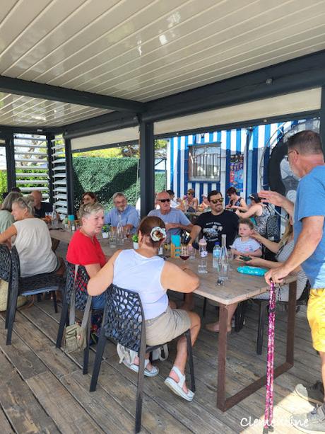 Le Cercle Néerlandais Catalunya cherche de la fraîcheur au bord de l'eau au Barcares
