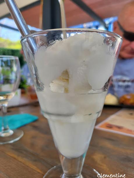 Le Cercle Néerlandais Catalunya cherche de la fraîcheur au bord de l'eau au Barcares