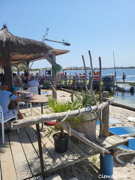 Le Cercle Néerlandais Catalunya cherche de la fraîcheur au bord de l'eau au Barcares
