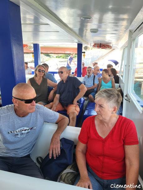 Le Cercle Néerlandais Catalunya cherche de la fraîcheur au bord de l'eau au Barcares