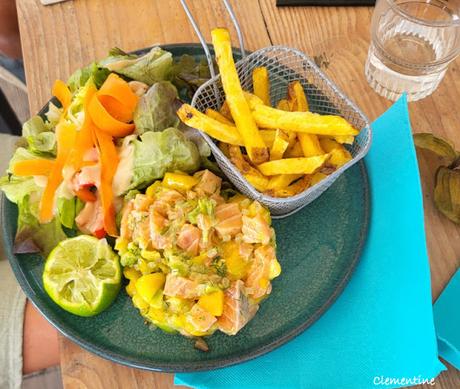 Le Cercle Néerlandais Catalunya cherche de la fraîcheur au bord de l'eau au Barcares