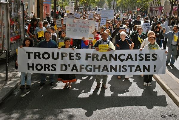 Manifestation contre la presence des forces francaises en Afghanistan