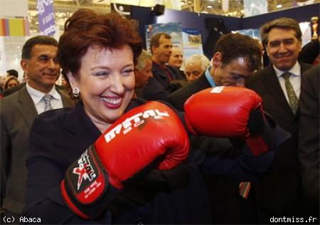 Santé: La profession de médecin risque de changer.