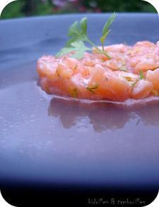 tartare-saumon-coriandre-soupe-pomelo-070808-1.JPG