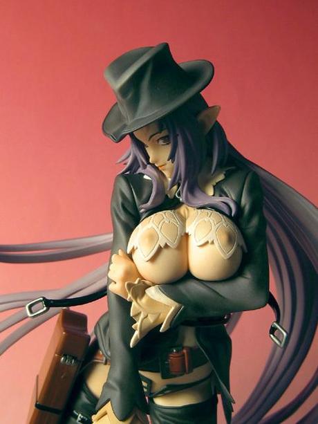 [Figure] Lily Salvatana - Alter - 1/8 PVC