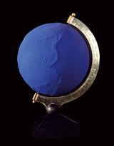 Klein_globe_terrestre_bleu_1962