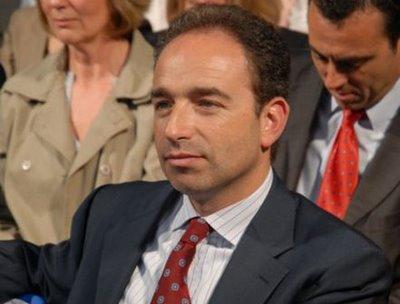 Sarkozy s'attaque «millefeuille» institutionnel