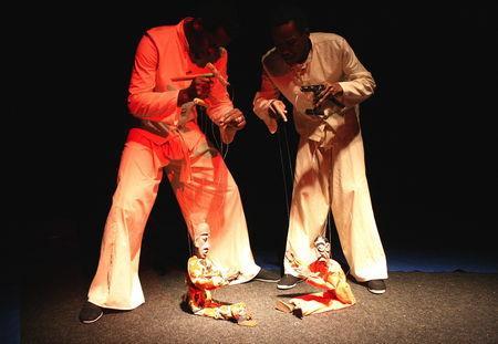 Mho ! et le secret de la petite forêt... mho_220408_3841A