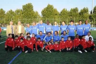 Echecs et foot: Jean-Claude Moingt joue pour l'Unicef