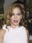 Jennifer Lopez revient à la vie mondaine pour le lancement du parfum Deseo à New York 