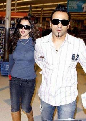 Britney Spears avec Adnan Ghalib à l'époque où ils étaient ensemble