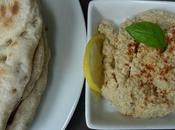 Saveurs libanaises: houmous (léger) accompagné pain Pita céréales graines fait maison**
