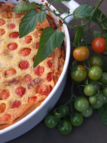 Clafoutis tomates cerises thym et chÈvre.