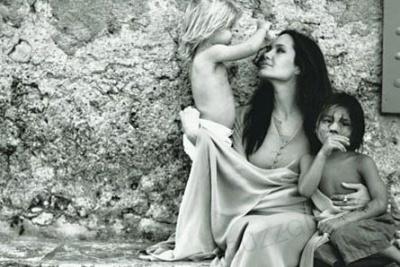 Les Photos d’Angelina Jolie par Brad Pitt