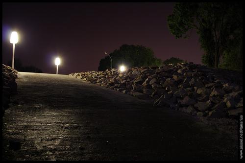 L'esplanade quais night
