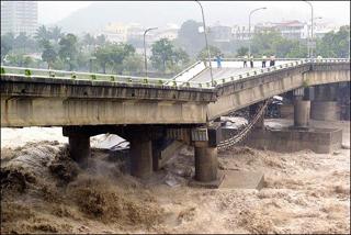 Typhon Sinlaku passé, blessures sont restées