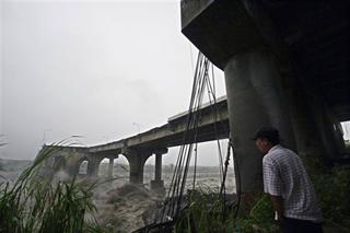 Typhon Sinlaku passé, blessures sont restées