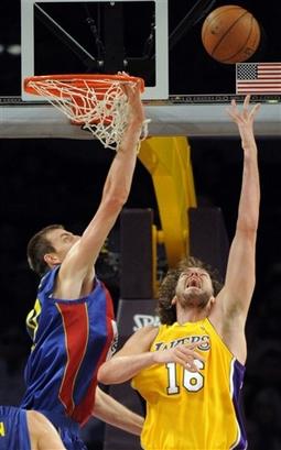 Barcelone 104 - Lakers 108