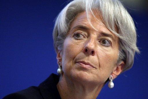 L'Etat va investir 10,5 milliards d'euros dans six banques pour relancer le crédit credit_agricole_BNP_paribas_societe_generale_Credit_Mutuel_Caisse d Epargne_Banques Populaires_christine lagarde_crise_finances_budget_banques_epargne_pme