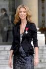 2008 : Céline Dion reçoit la légion d'honneur, elle est rayonnante