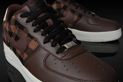 Nike Flannel Air Force 1
