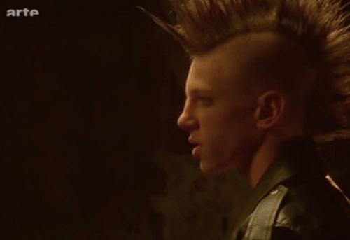 NEW WAVE (France - 2008)