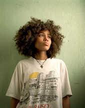 Nneka : Come with me @ Mademoizelle . En paroles et en soul.