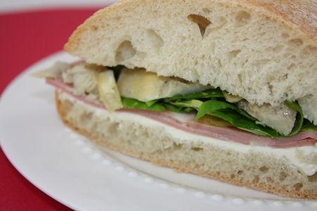 Sandwich___la_mortadelle_et_aux_artichauts_grill_s