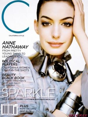 Anne Hathaway nouvelle ambassadrice de la classe à Hollywood dans California Style