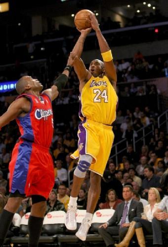 05.11.08 Clippers 88 - 106 Lakers