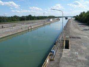 Navigation rhénane, Ecluses Marckolsheim