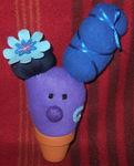 hochet_cactus_bleu_violette