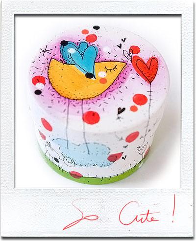 Adorables boites peinte à la main…