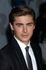 2 - Zac Efron : inutile de présenter le chéri de ces dames, 4e du classement du magazine People