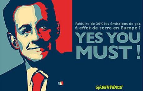 Sarkobama GreenPeace envahit la station République