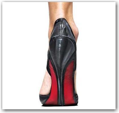 painted_foot Attention, je peins tout ce qui bouge