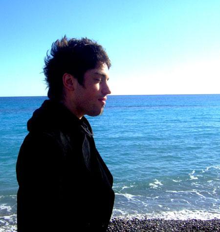 Nouvel échange de crayonnés.