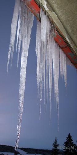 La Chaux-de-Fonds: décembre 2008 stalactites