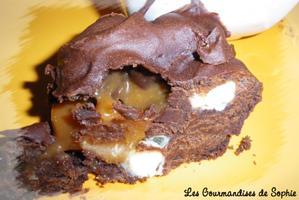 Brownies aux pépites de caramel au beurre salé et chocolat blanc