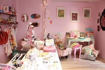 [chez filles violette]