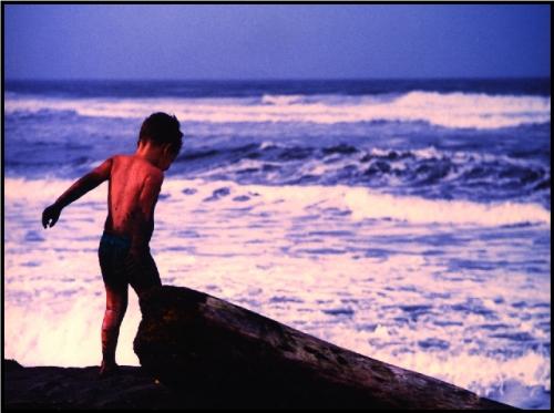 ENFANT PIROGUE