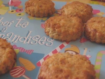 KKVKVK 28 ! Votez ! scones_chocolat_blanc_noix