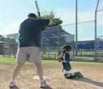 vidéo enfant receveur baseball batte tête
