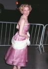 2002 : Renée Zellweger est adorable en rose bonbon