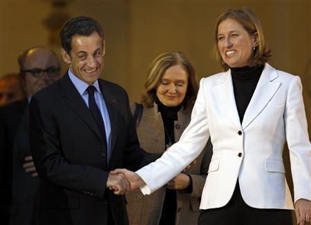 Sarkozy contrarié par des Français dès le 1er janvier
