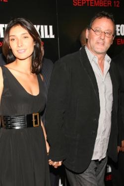 Jean Reno et Zofia Borucka attendent leur premier enfant ensemble