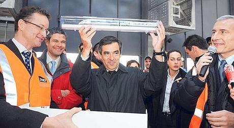 Santé, chômage, SDF : le gouvernement est-il autiste ?